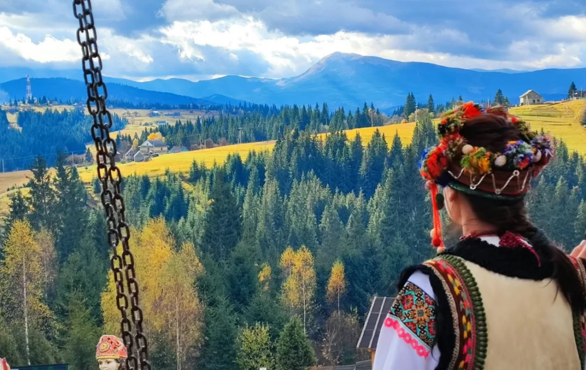 Чому варто приїхати в Карпати осіньним міжсезонням: спокій та новизна