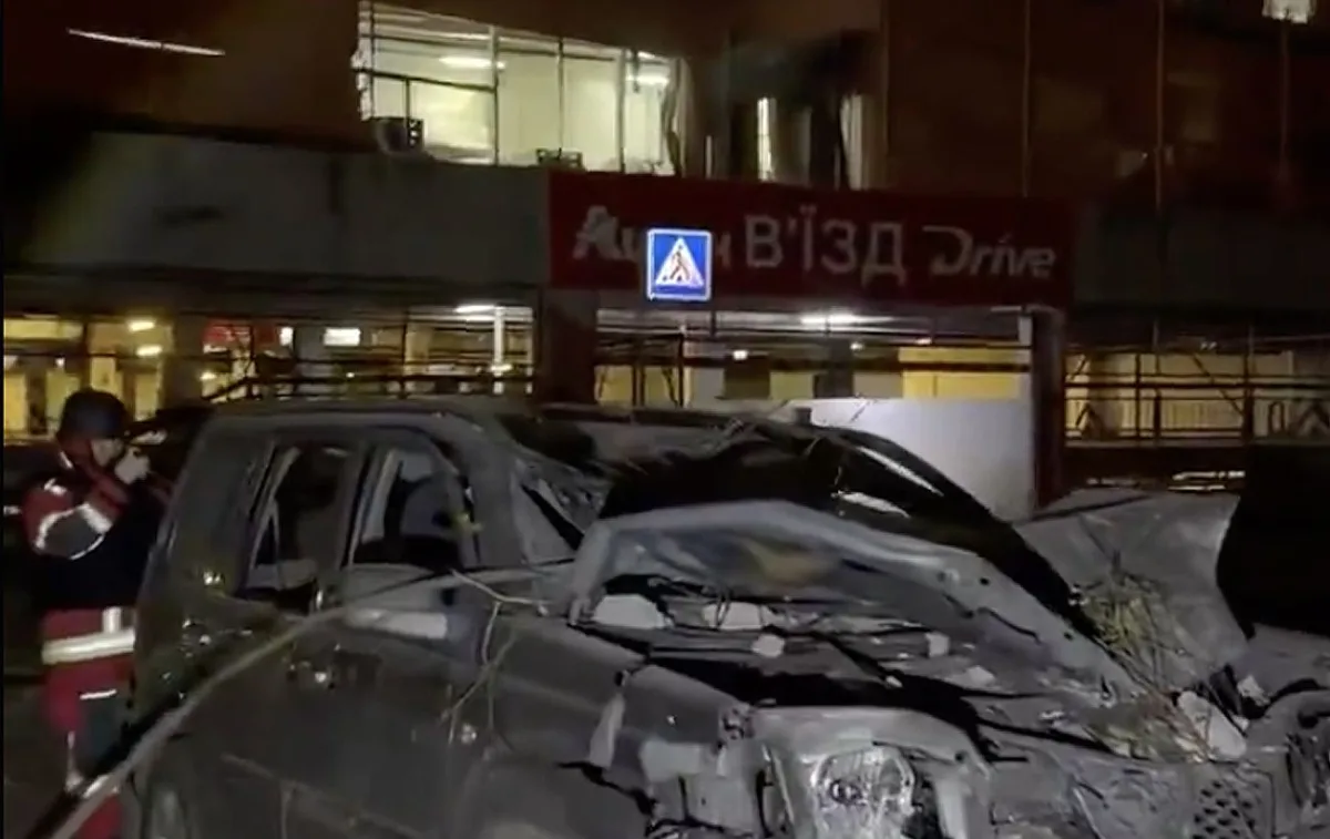 Магазин Auchan Чернігівська у Києві: коли відкриється після атаки